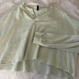 Pacsun L.A. Hearts sweatshirt. Green, barely worn.